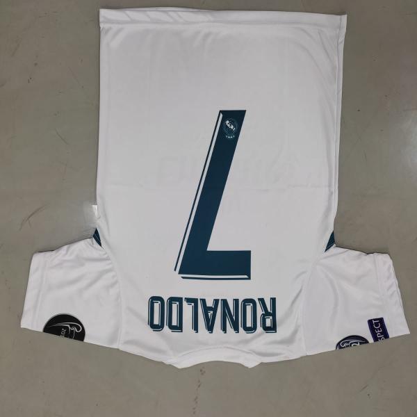 RONALDO 7 REAL MADRID FOOTBALL KIT  17/18 FOR KID WHITE